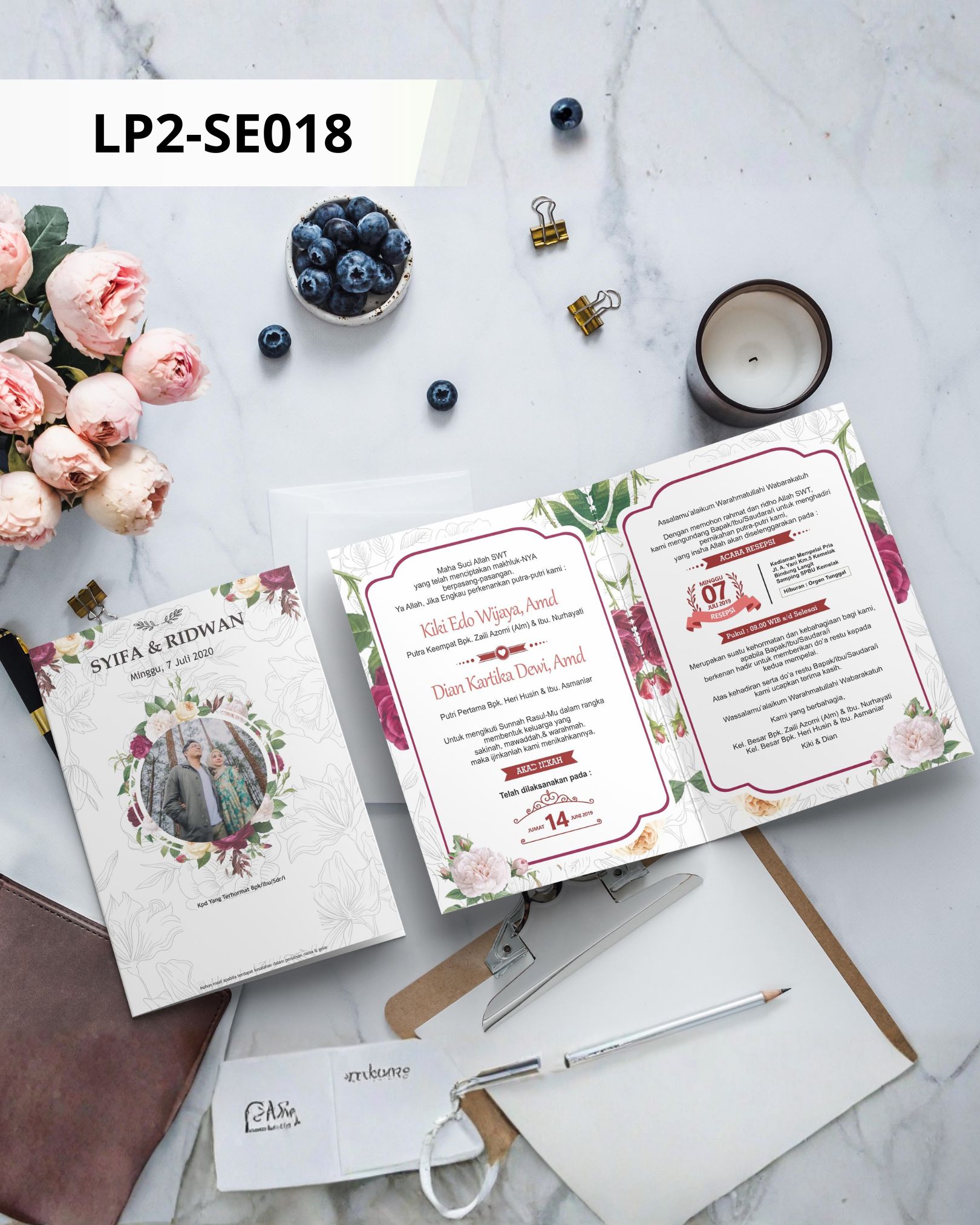 Contoh undangan cetak Basic Premium - Romantic Floral